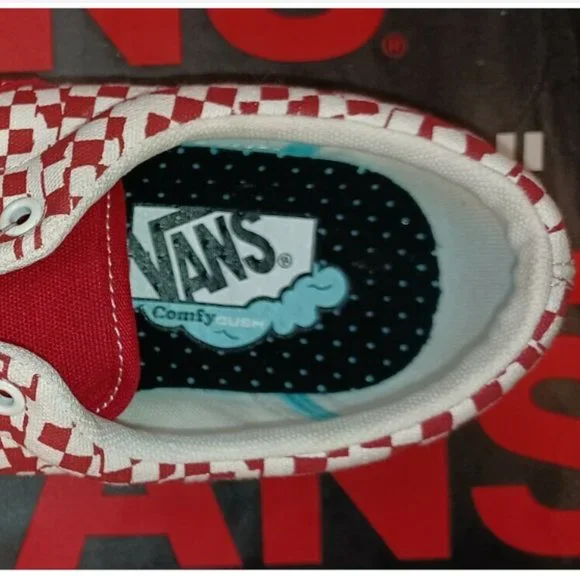 VANS Comfycush Era Men's 7.5/Women's 9 Tear Check Red/White VN0A3WM9V9Z